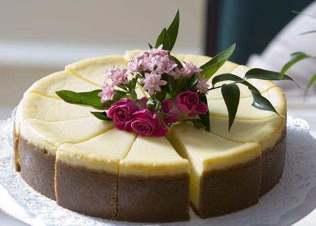 wedding cheesecake